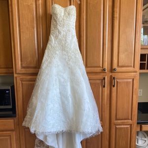 Casablanca Bridal dress